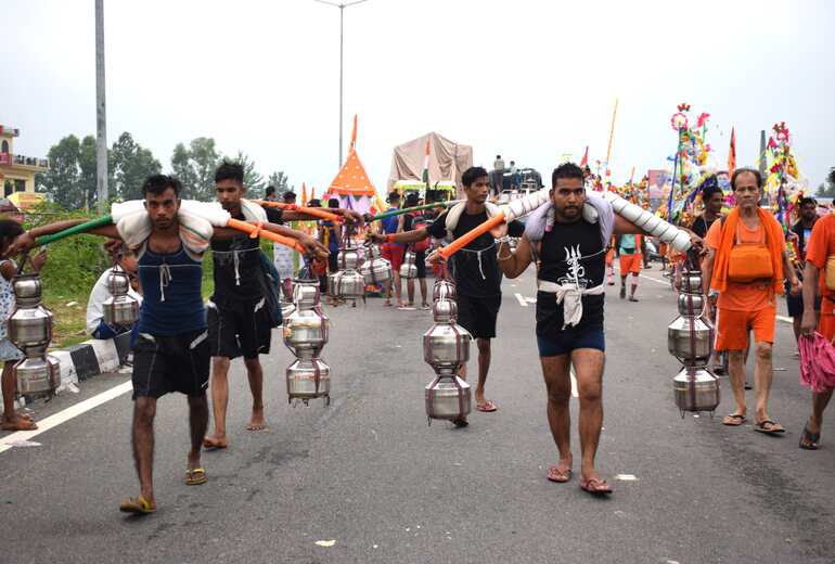 Kawad Yatra 2024 Starts for Shiva Devotess in Haridwar